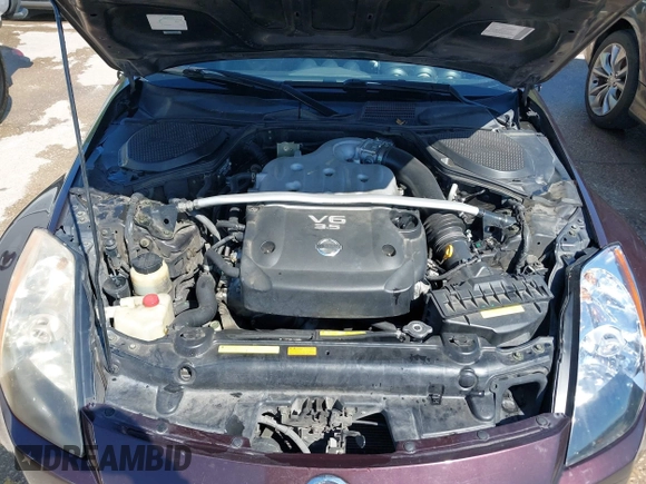 2003 Nissan 350Z Enthusiast with VIN JN1AZ34D53T118124, listed as a IAAI auction lot 42108268 with 226,959 mi miles. Bid and sale history available at carsss.com. Image 10.