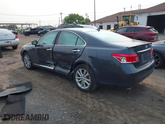 2011 Lexus ES 330 с VIN JTHBK1EGXB2457225, выставлен на аукционе IAAI как лот 42402310 с пробегом 165 371 миль миль и . История ставок и продаж доступна на DreamBid. Изображение 3.
