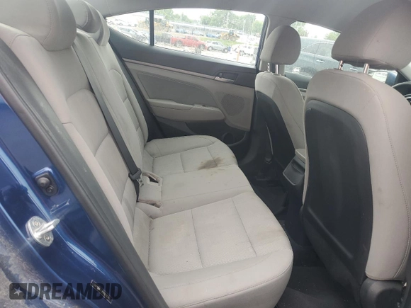 2017 Hyundai Elantra SE z VIN 5NPD84LF3HH183829, wystawiony jako Copart lot #58819665 z przebiegiem Nie podano mil oraz Czysty tytuł • Clean title. Historia ofert i sprzedaży dostępna na DreamBid. Obrazek 10.