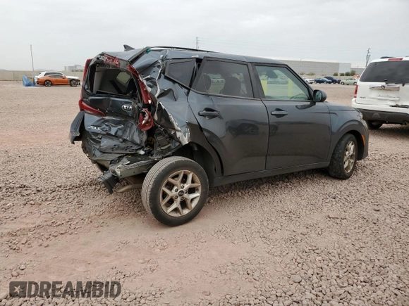 2020 Kia Soul S with VIN KNDJ23AU1L7064092, listed as a Copart auction lot 51207285 with 77,049 mi miles and Clean Title. Bid and sale history available at carsss.com. Image 3.