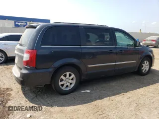 2013 Chrysler Town & Country Touring with VIN 2C4RC1BG4DR656552, listed as a Copart auction lot 64769954 with 223,286 mi miles and Clean Title. Bid and sale history available at DreamBid. Image 3.