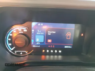 2022 Ford Bronco с VIN 1FMDE5BH0NLB40473, выставлен на аукционе Copart как лот 62125645 с пробегом 38 571 миль миль и Списание • Salvage title. История ставок и продаж доступна на DreamBid. Изображение 9.