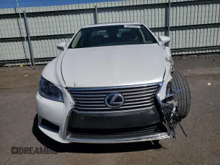 2014 Lexus LS 460 with VIN JTHCL5EF4E5022820, listed as a Copart auction lot 52346385 with 40,862 mi miles and Salvage Title. Bid and sale history available at DreamBid. Image 5.