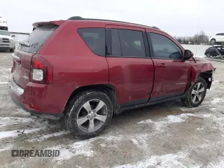 2016 Jeep Compass Latitude z VIN 1C4NJCEAXGD804721, wystawiony jako Copart lot #45760085 z przebiegiem 105 985 mil mil oraz Szkoda całkowita • Salvage title. Historia ofert i sprzedaży dostępna na DreamBid. Obrazek 3.