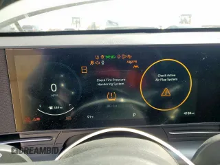 2024 Hyundai Kona Limited with VIN KM8HE3A32RU090154, listed as a Copart auction lot 52388295 with 4,184 mi miles and Salvage Title. Bid and sale history available at carsss.com. Image 9.