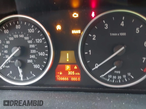 2010 BMW 5 Series 528i xDrive with VIN WBANV1C58AC389360, listed as a IAAI auction lot 41947472 with 109,666 mi miles and . Bid and sale history available at carsss.com. Image 7.