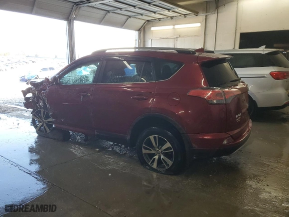 2018 Toyota RAV4 XLE with VIN 2T3WFREV5JW495584, listed as a Copart auction lot 48867725 with 34,060 mi miles and Salvage Title. Bid and sale history available at carsss.com. Image 2.