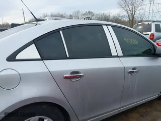 2013 Chevrolet Cruze LS with VIN 1G1PA5SH2D7243942, listed as a IAAI auction lot 41651301 with 147,151 mi miles. Bid and sale history available at carsss.com. Image 14.