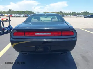 2012 Dodge Challenger SXT Plus с VIN 2C3CDYAG2CH181070, выставлен на аукционе IAAI как лот 42597826 с пробегом 94 634 миль миль и . История ставок и продаж доступна на DreamBid. Изображение 16.