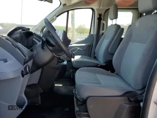2019 Ford Transit Passenger XL z VIN 1FBZX2ZM9KKA05682, wystawiony jako Copart lot #52527555 z przebiegiem 80 981 mil mil oraz Szkoda całkowita • Salvage title. Historia ofert i sprzedaży dostępna na DreamBid. Obrazek 7.