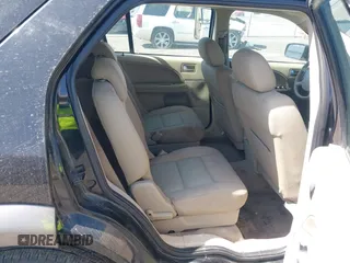 2005 Ford Freestyle SE with VIN 1FMZK01165GA48072, listed as a IAAI auction lot 41782025 with 235,073 mi miles. Bid and sale history available at carsss.com. Image 8.