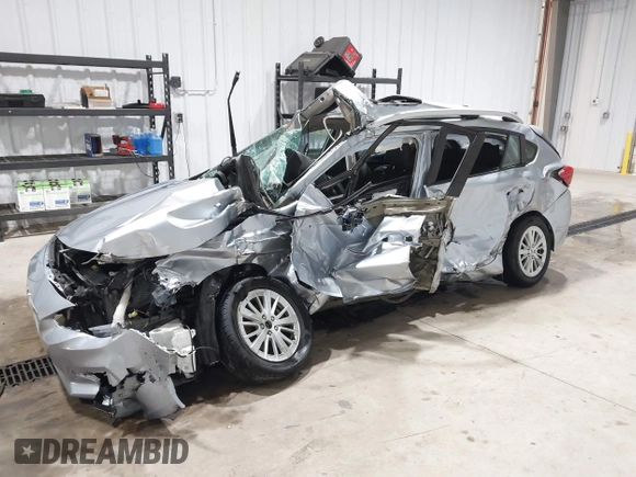 2018 Subaru Impreza Premium with VIN 4S3GTAD67J3724617, listed as a IAAI auction lot 40664868 with 1 mi miles. Bid and sale history available at carsss.com. Image 2.