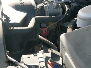 2003 Chevrolet Silverado 1500 Work Truck с VIN 1GCEC19X33Z360611, выставлен на аукционе IAAI как лот 41274217 с пробегом 152 523 миль миль и . История ставок и продаж доступна на DreamBid. Изображение 18.