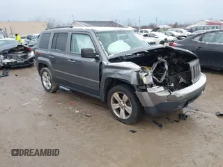 2013 Jeep Patriot Latitude with VIN 1C4NJPFB8DD218948, listed as a IAAI auction lot 41072937 with 126,140 mi miles and . Bid and sale history available at carsss.com. Image 1.