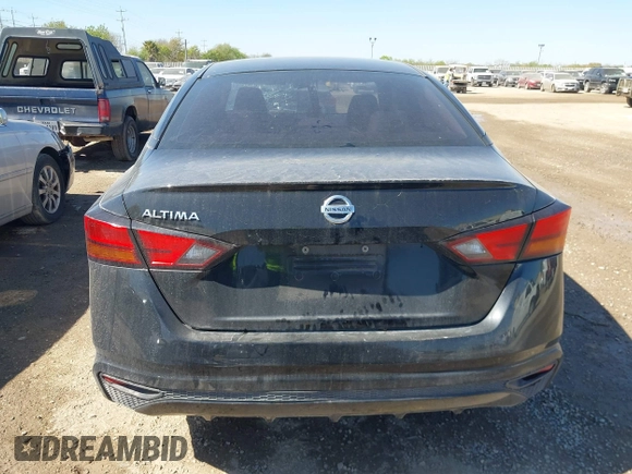 2022 Nissan Altima 2.5 S with VIN 1N4BL4BV8NN300823, listed as a IAAI auction lot 41836334 with 47,296 mi miles. Bid and sale history available at carsss.com. Image 16.
