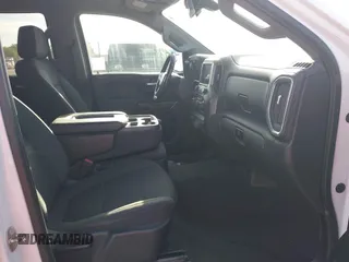 2019 Chevrolet Silverado 1500 LT with VIN 3GCUYDED5KG111414, listed as a IAAI auction lot 42059458 with 162,238 mi miles. Bid and sale history available at carsss.com. Image 5.