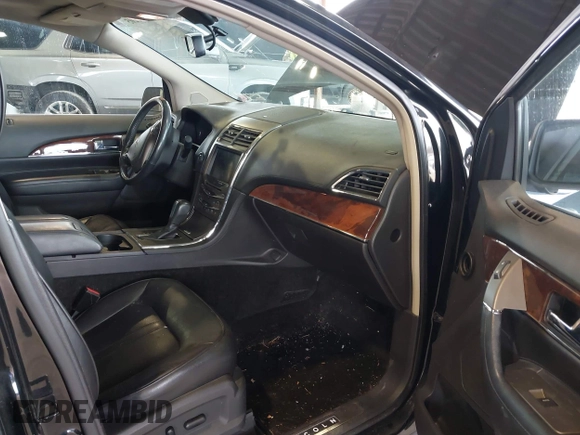 2012 Lincoln MKX with VIN 2LMDJ8JK6CBL16101, listed as a IAAI auction lot 41942205 with 91,661 mi miles and . Bid and sale history available at DreamBid. Image 5.