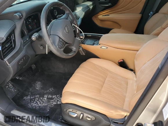 2022 Lexus LS 500 z VIN JTHD51FFXN5017708, wystawiony jako Copart lot #75569084 z przebiegiem 13 725 mil mil oraz Nie do naprawy • Non repairable. Historia ofert i sprzedaży dostępna na DreamBid. Obrazek 7.
