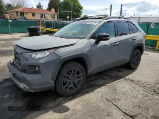 2019 Toyota RAV4 Adventure with VIN 2T3J1RFV1KW032138, listed as a Copart auction lot 61402715 with 140,355 mi miles and Salvage title. Bid and sale history available at DreamBid. Image 1.