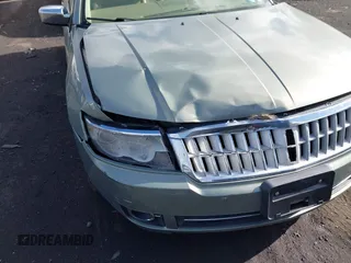 2008 Lincoln MKZ with VIN 3LNHM28T98R625456, listed as a IAAI auction lot 42075166 with 143,723 mi miles. Bid and sale history available at carsss.com. Image 6.