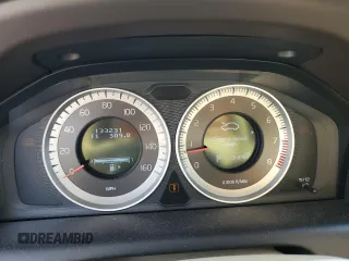 2013 Volvo XC60 3.2L с VIN YV4952DLXD2412099, выставлен на аукционе Copart как лот 54785685 с пробегом 133 231 миль миль и Списание • Salvage title. История ставок и продаж доступна на DreamBid. Изображение 9.