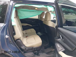 2023 Subaru Ascent Premium z VIN 4S4WMACD6P3419252, wystawiony jako IAAI lot #40145883 z przebiegiem 22 589 mil mil oraz . Historia ofert i sprzedaży dostępna na DreamBid. Obrazek 8.