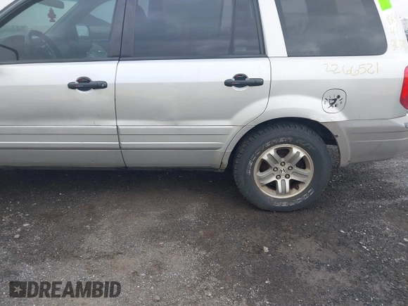 2005 Honda Pilot EX with VIN 2HKYF184X5H533837, listed as a IAAI auction lot 41900265 with 163,522 mi miles. Bid and sale history available at carsss.com. Image 6.