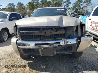 2009 Chevrolet Silverado 1500 LT with VIN 1GCEK29009Z267386, listed as a Copart auction lot 45226915 with 124,588 mi miles and Salvage Title. Bid and sale history available at carsss.com. Image 5.