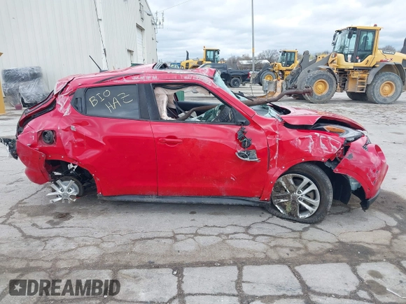 2016 Nissan Juke S with VIN JN8AF5MV8GT655736, listed as a IAAI auction lot 42022279 with 79,352 mi miles and . Bid and sale history available at carsss.com. Image 13.