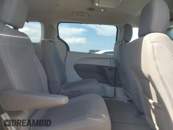 2018 Chrysler Pacifica Touring Plus with VIN 2C4RC1FG4JR157496, listed as a Copart auction lot 88452535 with 78,252 mi miles and Salvage Title. Bid and sale history available at DreamBid. Image 11.