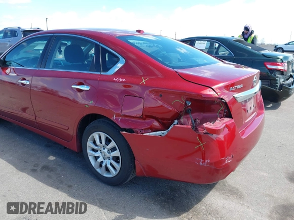 2015 Nissan Altima S with VIN 1N4AL3AP1FN342728, listed as a IAAI auction lot 42033113 with 106,397 mi miles and . Bid and sale history available at carsss.com. Image 6.