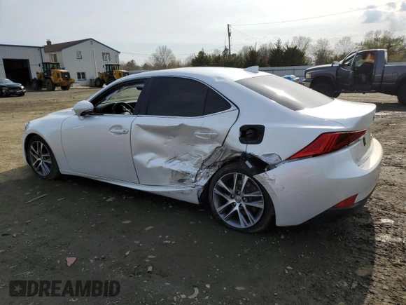 2018 Lexus IS 300 z VIN JTHC81D24J5031715, wystawiony jako Copart lot #53025235 z przebiegiem 68 446 mil mil oraz Szkoda całkowita • Salvage title. Historia ofert i sprzedaży dostępna na DreamBid. Obrazek 2.