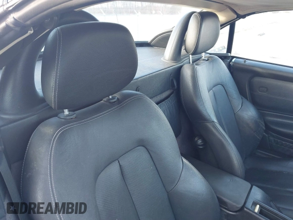 2001 Mercedes-Benz SLK 230 Kompressor с VIN WDBKK49F71F187400, выставлен на аукционе IAAI как лот 41234092 с пробегом 168 219 миль миль и . История ставок и продаж доступна на DreamBid. Изображение 8.