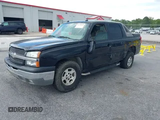 2005 Chevrolet Avalanche LS with VIN 3GNEC12Z25G223620, listed as a IAAI auction lot 42278098 with 263,073 mi miles and . Bid and sale history available at DreamBid. Image 17.
