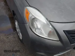 2012 Nissan Versa SV с VIN 3N1CN7AP0CL870098, выставлен на аукционе IAAI как лот 42484119 с пробегом 103 670 миль миль и . История ставок и продаж доступна на DreamBid. Изображение 6.