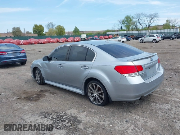 2014 Subaru Legacy Special Sports z VIN 4S3BMBJ60E3012828, wystawiony jako IAAI lot #42070536 z przebiegiem 163 808 mil mil oraz . Historia ofert i sprzedaży dostępna na DreamBid. Obrazek 3.