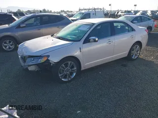 2010 Lincoln MKZ with VIN 3LNHL2GC7AR750322, listed as a IAAI auction lot 42094461 with 78,482 mi miles and . Bid and sale history available at DreamBid. Image 18.
