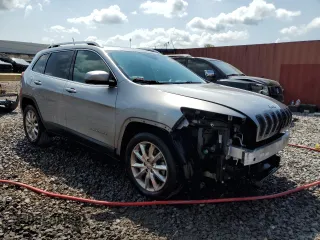 2017 Jeep Cherokee Limited с VIN 1C4PJLDB8HW526930, выставлен на аукционе Copart как лот 59165235 с пробегом 144 576 миль миль и Списание • Salvage title. История ставок и продаж доступна на DreamBid. Изображение 4.
