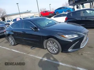 2021 Lexus ES with VIN 58ADZ1B11MU085680, listed as a IAAI auction lot 41447914 with 29,852 mi miles. Bid and sale history available at carsss.com. Image 14.
