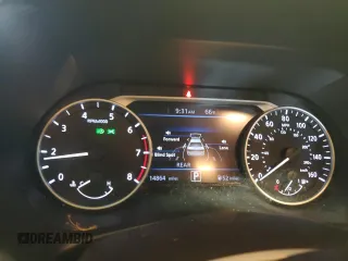 2023 Nissan Sentra SV z VIN 3N1AB8CV3PY316614, wystawiony jako Copart lot #56667655 z przebiegiem 14 864 mil mil oraz Szkoda całkowita • Salvage title. Historia ofert i sprzedaży dostępna na DreamBid. Obrazek 9.