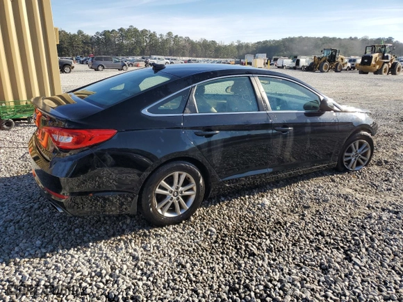 2017 Hyundai Sonata 2.4L with VIN 5NPE24AF2HH452444, listed as a Copart auction lot 49631095 with 67,149 mi miles and Salvage Title. Bid and sale history available at carsss.com. Image 3.