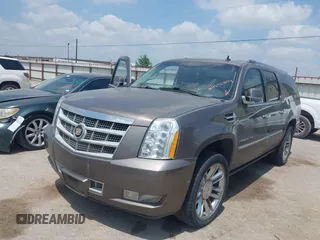 2014 Cadillac Escalade ESV Platinum with VIN 1GYS3KEF9ER241951, listed as a IAAI auction lot 42329074 with 239,665 mi miles and . Bid and sale history available at DreamBid. Image 17.