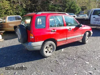 2003 Chevrolet Tracker z VIN 2CNBJ13C836945027, wystawiony jako IAAI lot #40648277 z przebiegiem 110 884 mil mil oraz . Historia ofert i sprzedaży dostępna na DreamBid. Obrazek 4.
