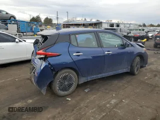 2025 Nissan LEAF SV Plus with VIN 1N4CZ1CV0SC560964, listed as a Copart auction lot 86388134 with 1,921 mi miles and Salvage Title. Bid and sale history available at carsss.com. Image 3.