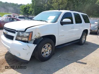 2008 Chevrolet Tahoe LTZ with VIN 1GNFK13008J156624, listed as a IAAI auction lot 42573117 with 185,116 mi miles and . Bid and sale history available at DreamBid. Image 2.