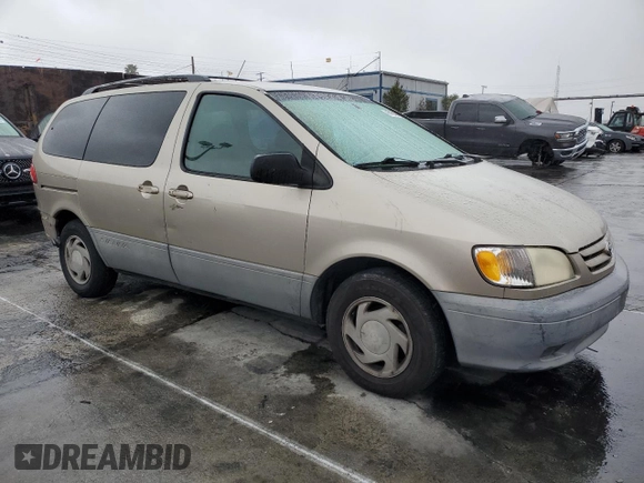 2001 Toyota Sienna LE with VIN 4T3ZF13C61U360050, listed as a Copart auction lot 49151345 with 225,181 mi miles and Salvage Title. Bid and sale history available at carsss.com. Image 4.