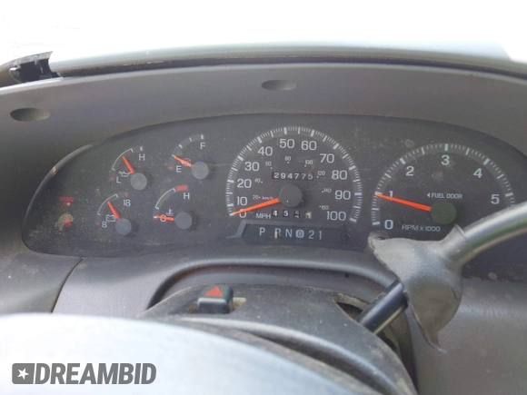 1998 Ford F-150 with VIN 1FTZX1768WNB10115, listed as a IAAI auction lot 42144769 with 294,775 mi miles and . Bid and sale history available at DreamBid. Image 7.