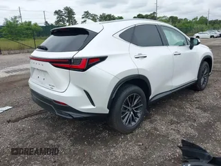 2025 Lexus NX 350 Premium with VIN 2T2GGCEZ1SC081789, listed as a IAAI auction lot 42498877 with 2,369 mi miles and . Bid and sale history available at DreamBid. Image 4.