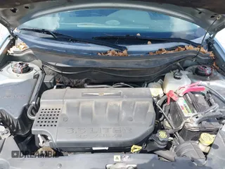 2005 Chrysler Pacifica Touring with VIN 2C4GM68405R652014, listed as a IAAI auction lot 42077714 with 321,291 mi miles and . Bid and sale history available at DreamBid. Image 10.