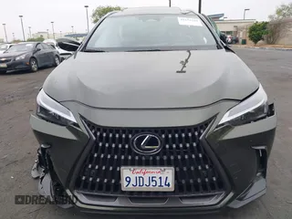 2024 Lexus NX 350h Premium z VIN JTJGKCEZ1R2023707, wystawiony jako IAAI lot #42153729 z przebiegiem 15 285 mil mil oraz . Historia ofert i sprzedaży dostępna na DreamBid. Obrazek 12.